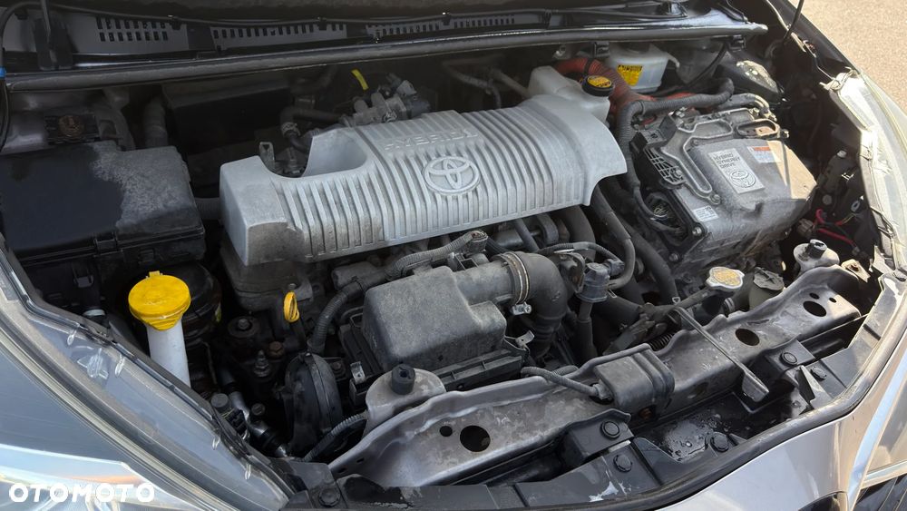 Toyota Yaris - 10