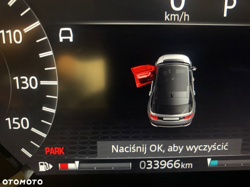 Land Rover Discovery Sport 2.0 P250 mHEV S - 18
