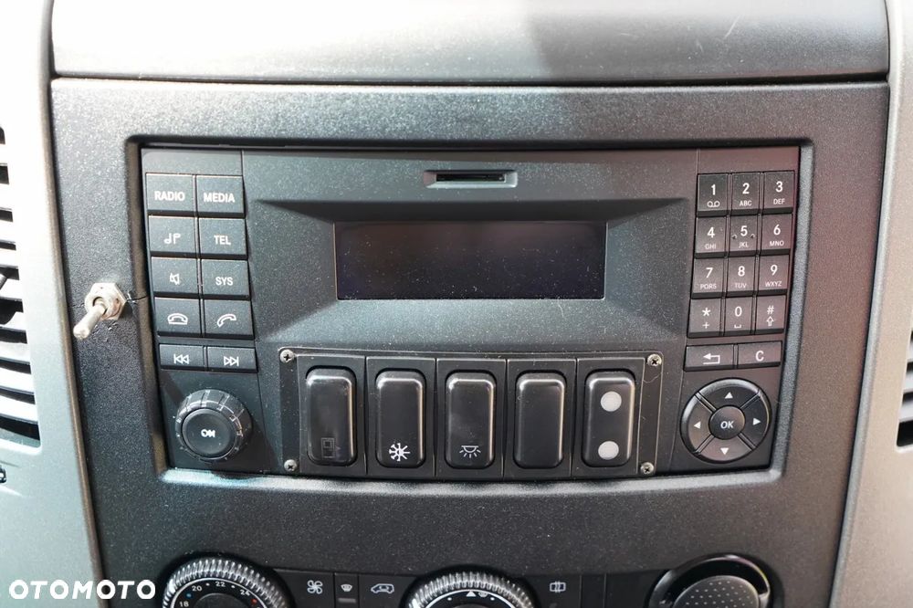 Mercedes-Benz SPRINTER 516 BLUETEC / - 27