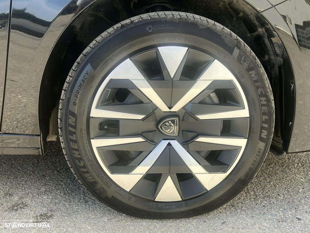 Peugeot 208 1.2 Hybrid Style e-DCS6 - 14