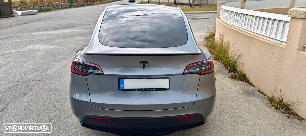 Tesla Model Y Performance Tração Integral - 11