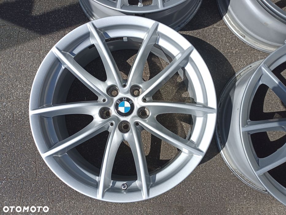 BMW 18" Felgi aluminiowe BMW X3 G01 X4 G02 ET22 MINI 5*112*66,6 NR35
