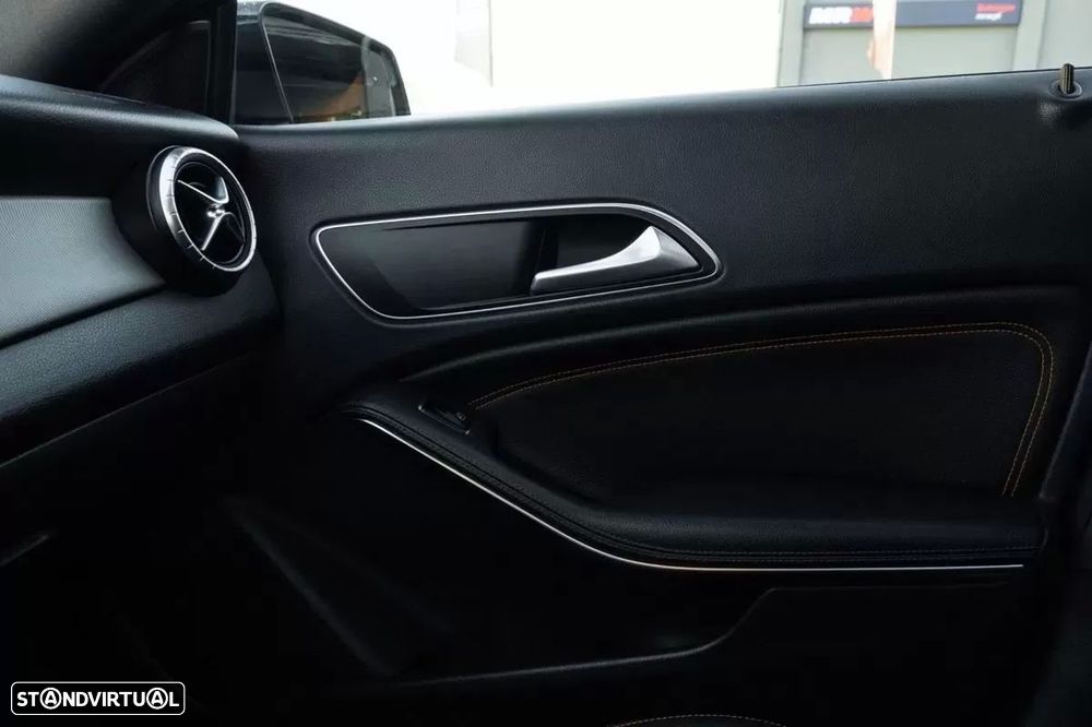 Mercedes-Benz CLA 200 - 31