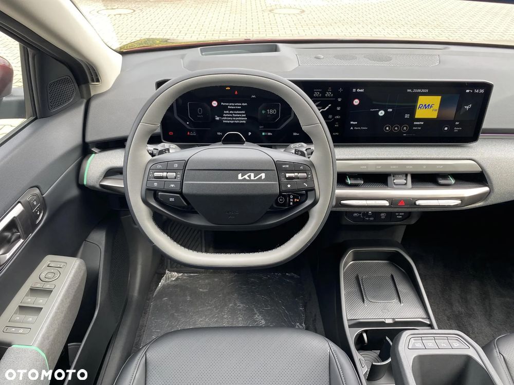 Kia EV4 81.4kWh Business Line - 11