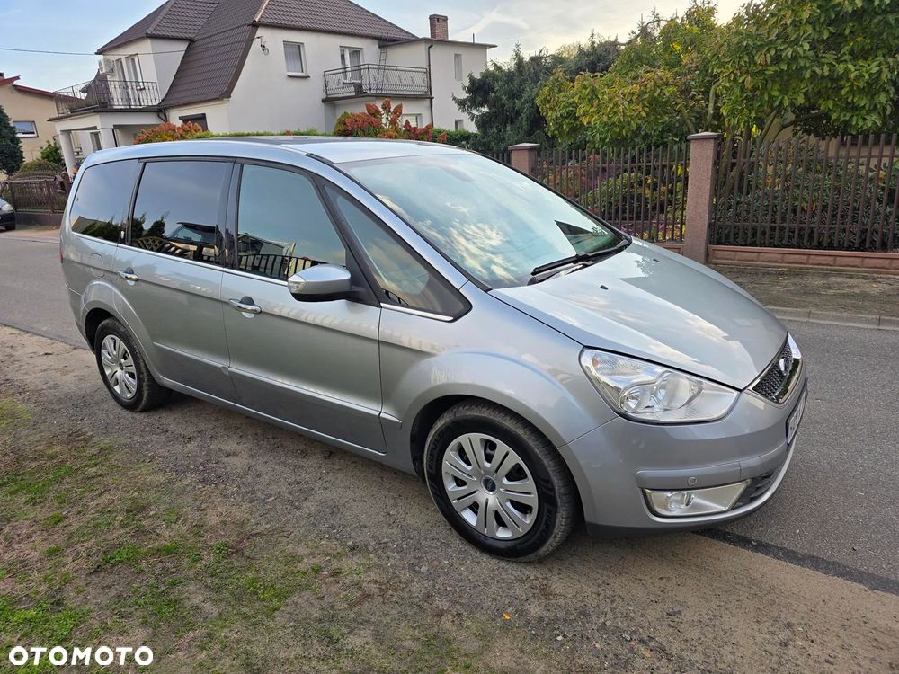 Ford Galaxy 2.0 TDCi Trend - 9