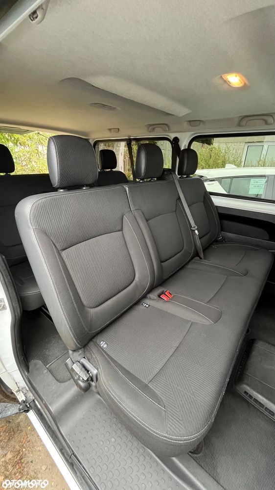 Nissan NV300 - 12
