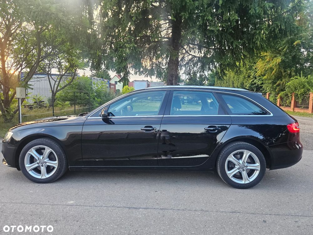Audi A4 Avant 2.0 TDI - 15