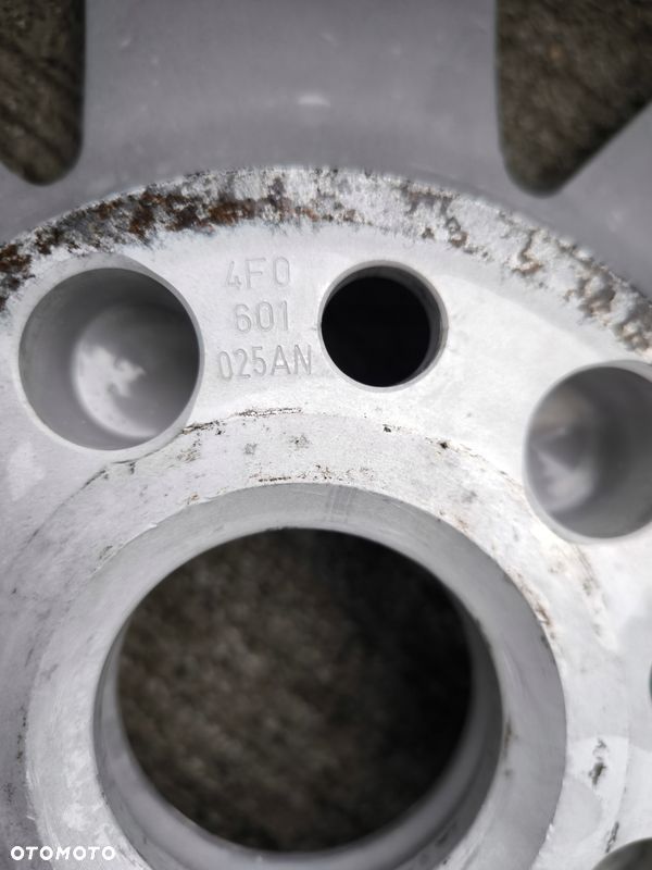 FELGA ALUMINIOWA AUDI A3 A4 A6 VW SKODA 7.0J R16 ET42 4F0601025AN Z*43* OK - 9