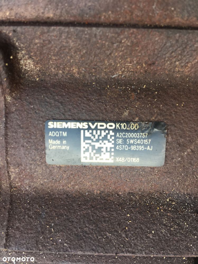 Pompa wtryskowa SIEMENS 4S7Q-9B395-AJ Land Rover Discovery 3 III / Range Rover Sport L320 2,7 TDV6 - 3