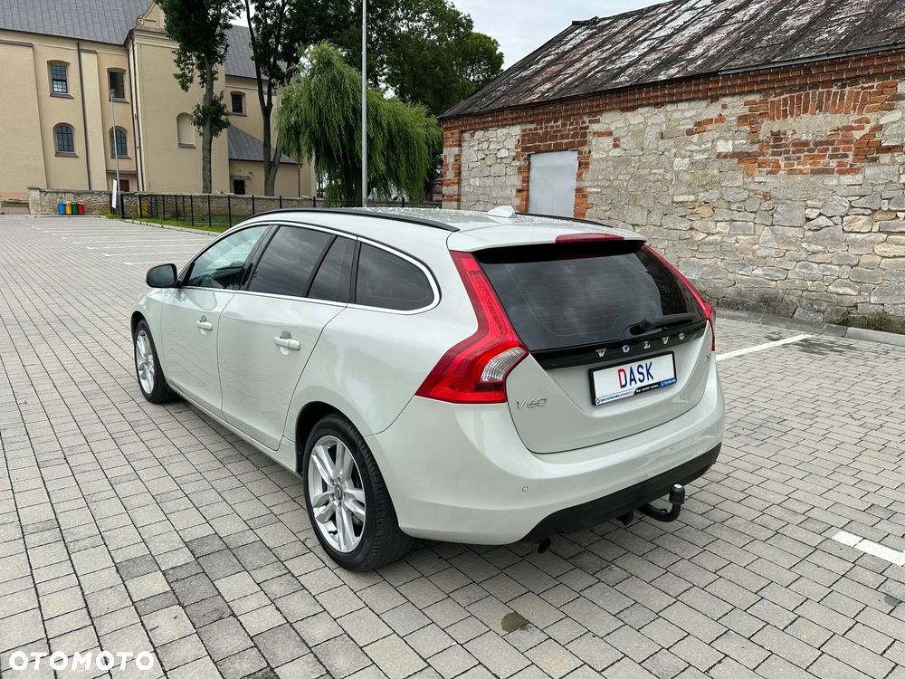 Volvo V60 D3 Edition - 3