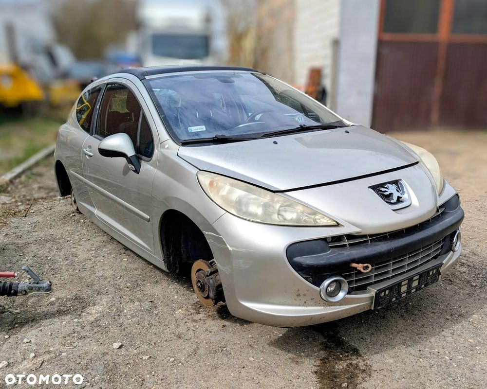 Peugeot 207 2006 1.4 i 16v 90 na części - 2