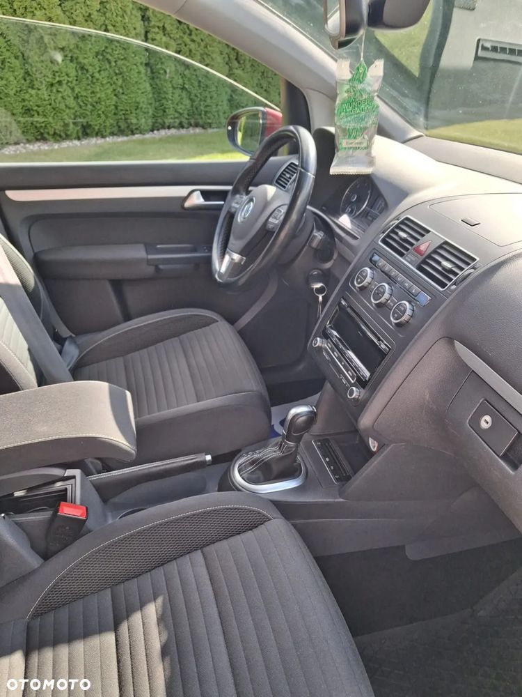 Volkswagen Touran 1.6 TDI DPF BlueMotion Technology DSG Cup - 9