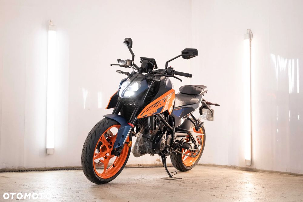 KTM Duke 125