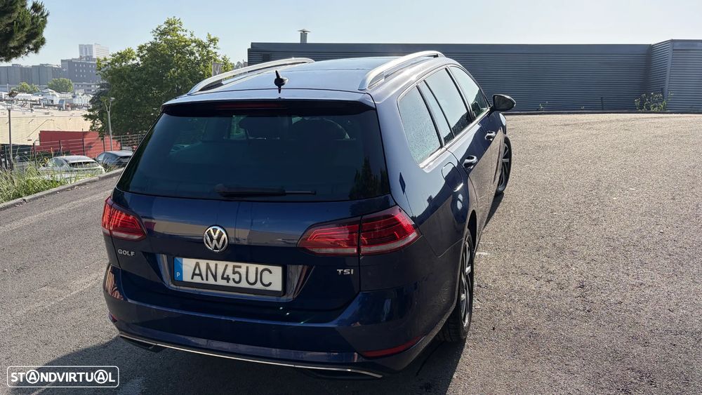 VW Golf 1.0 TSI Confortline DSG - 1