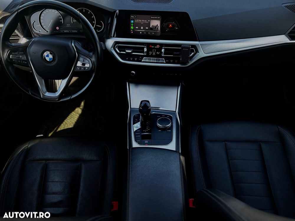 BMW Seria 3 320i AT - 3