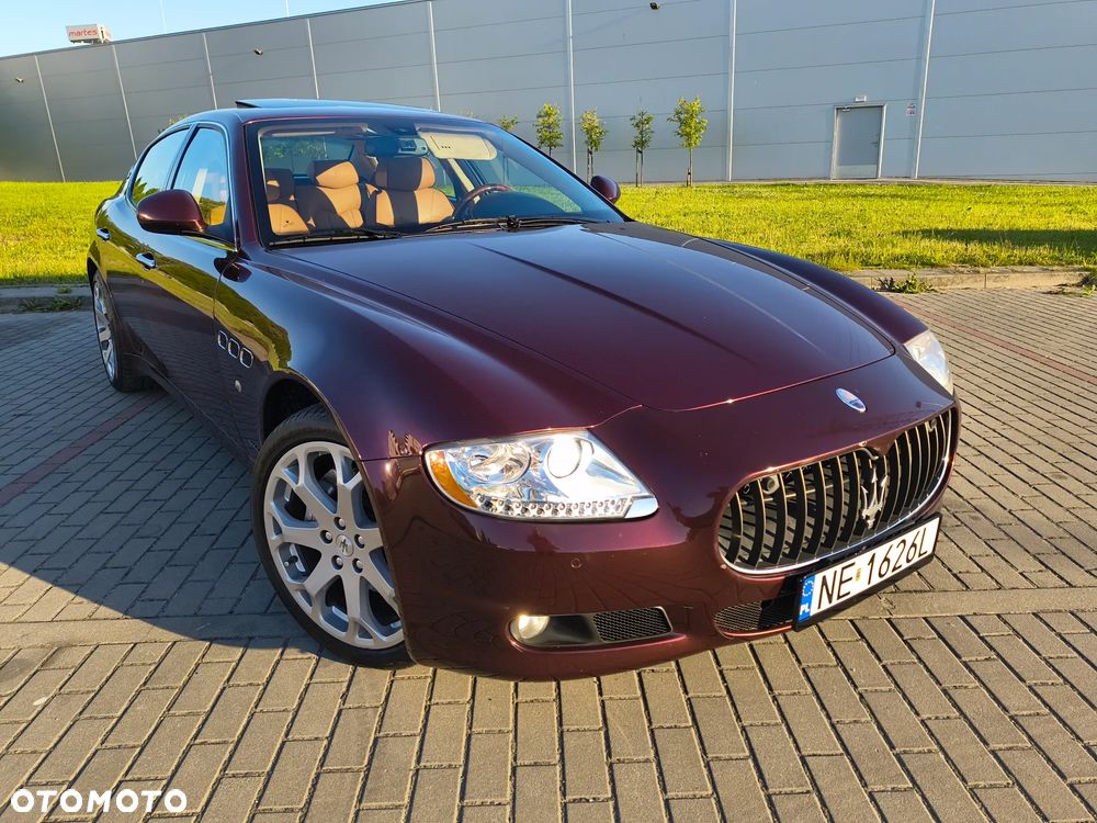 Maserati Quattroporte - 1