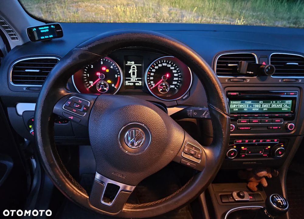 Volkswagen Golf 2.0 TDI Highline - 19