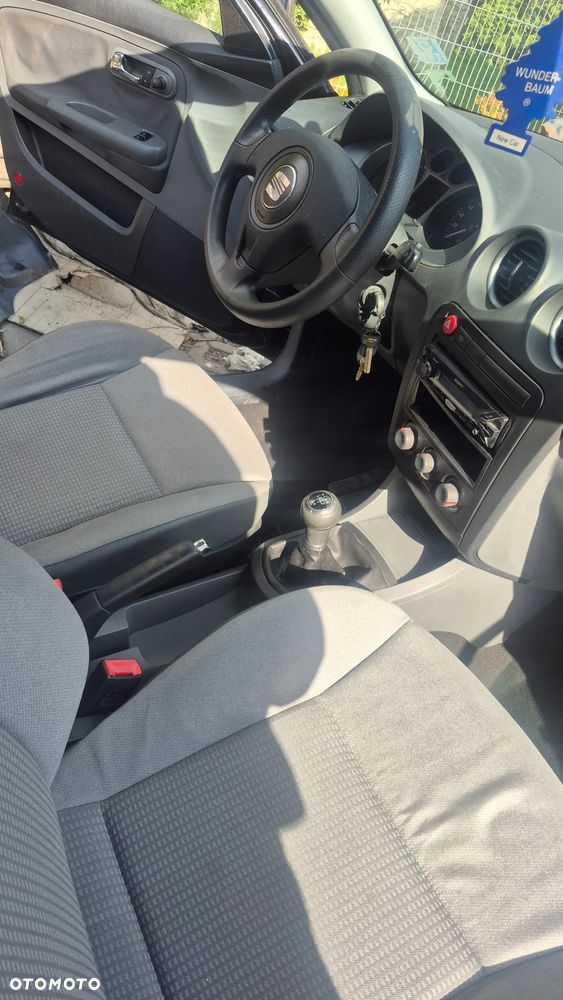 Seat Ibiza 1.4 16V Comfort Edition - 13