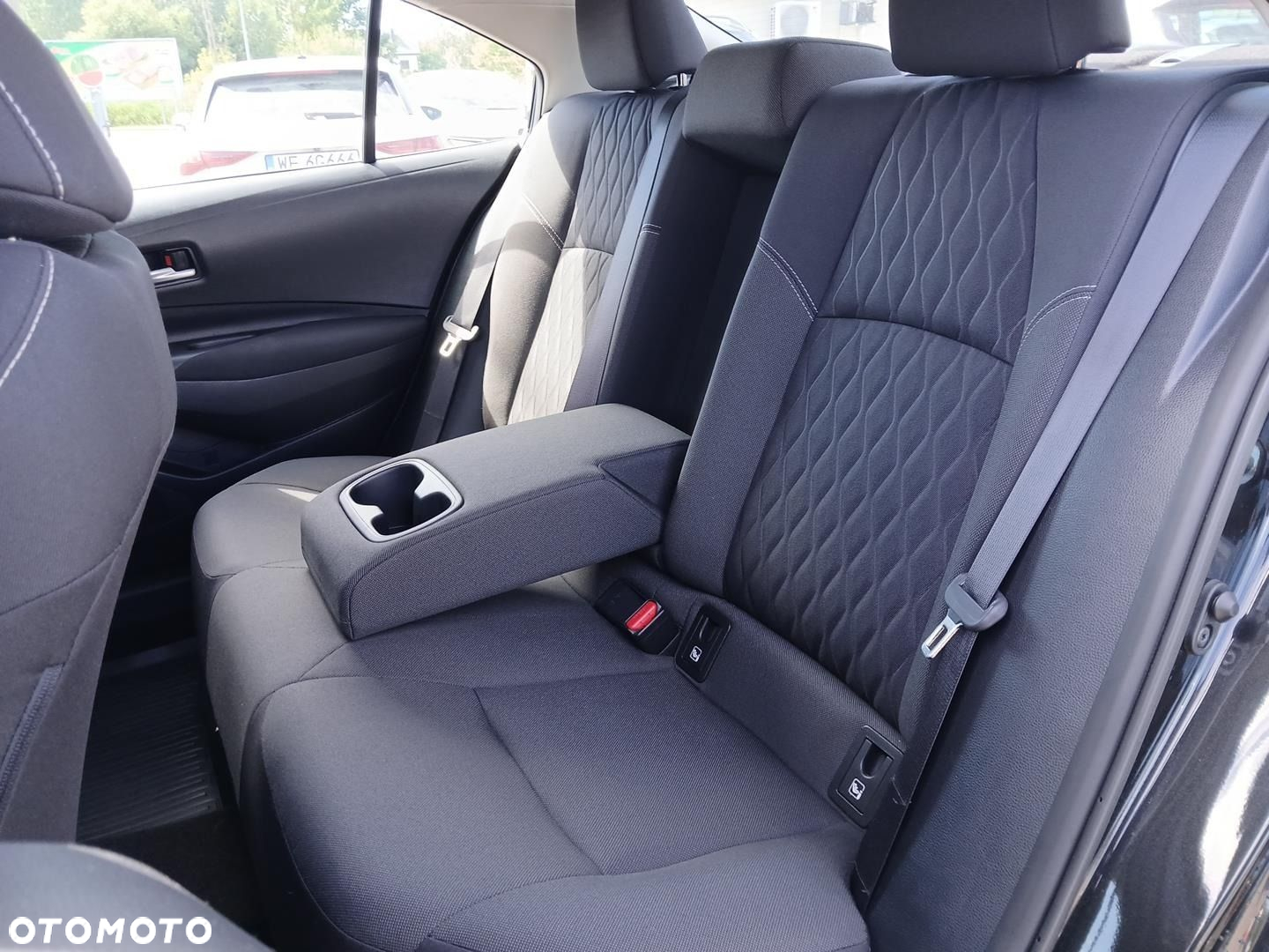 Toyota Corolla - 11