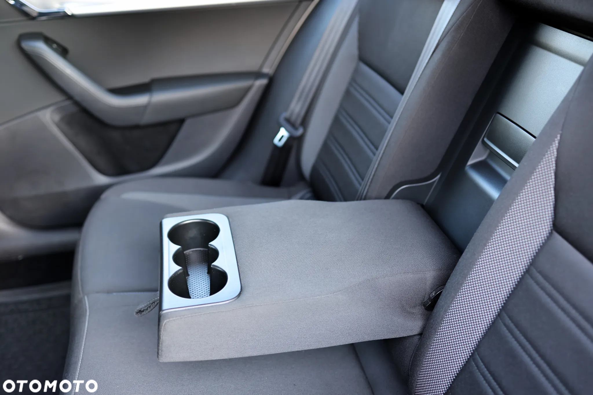 Skoda Octavia 2.0 TDI Ambition DSG - 24
