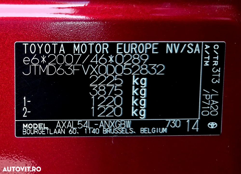 Toyota RAV4 2.5 VVT-iE 4x4 Luxury Premium - 8