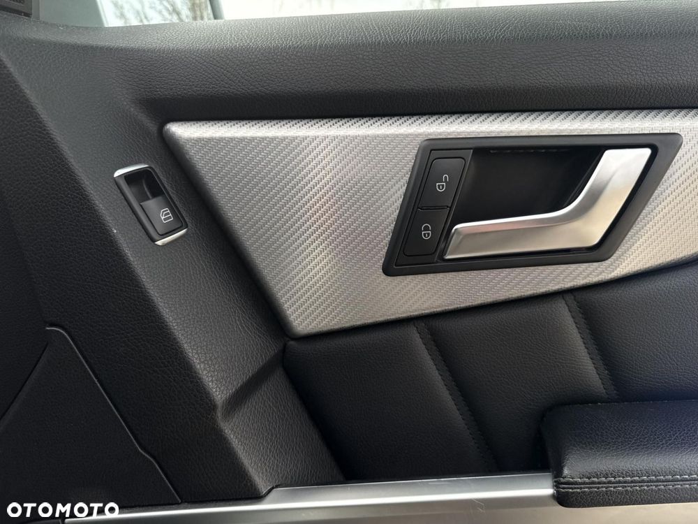 Mercedes-Benz GLK - 26