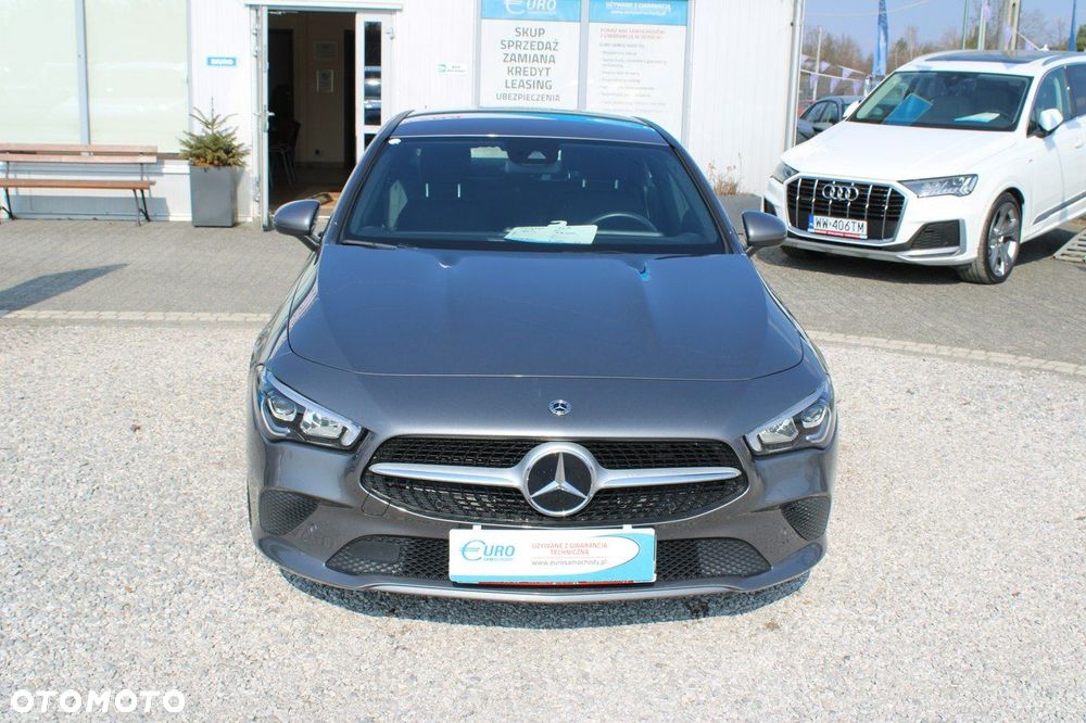 Mercedes-Benz CLA - 4