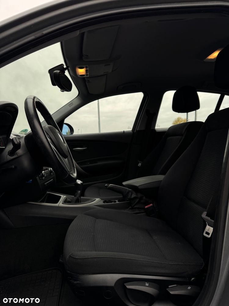 BMW Seria 1 116i - 18