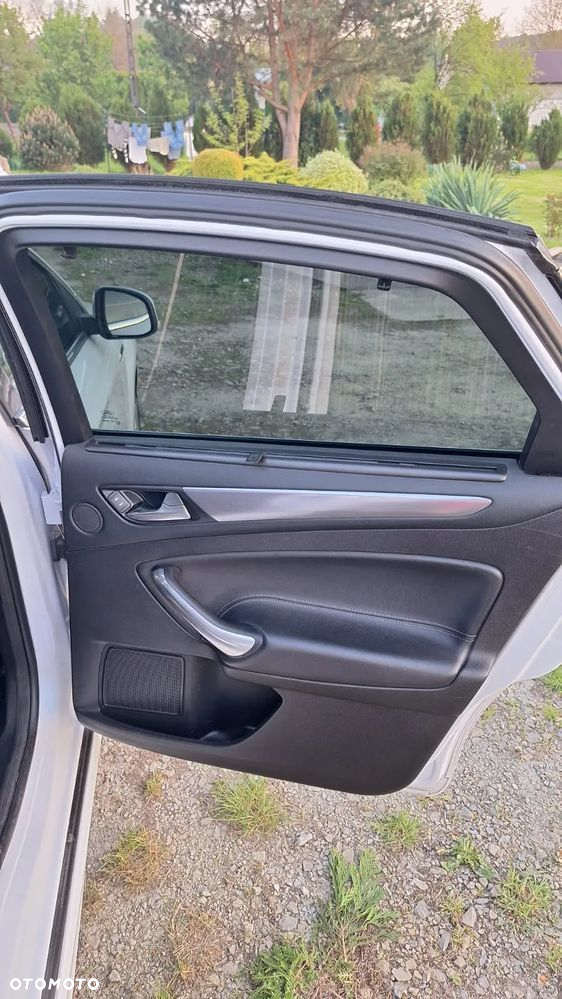 Ford Mondeo 2.0 TDCi Titanium - 15