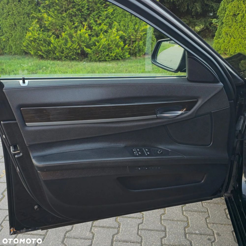 BMW Seria 7 730d xDrive - 21