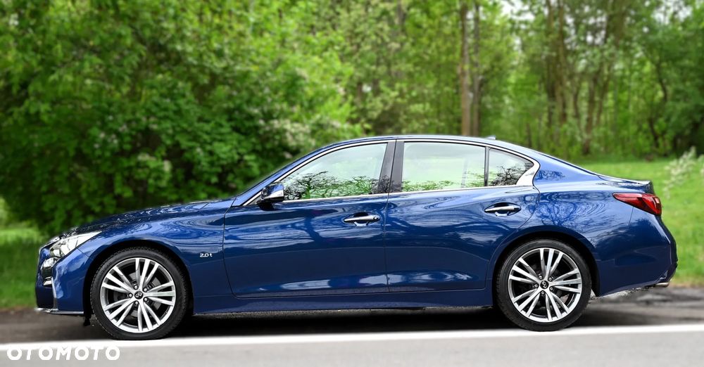 Infiniti Q50 - 17