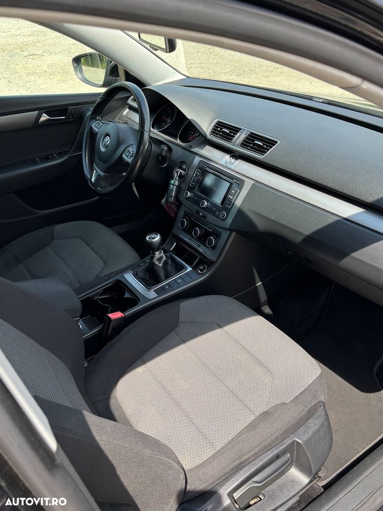 Volkswagen Passat 2.0 Blue TDI SCR Business Edition - 6
