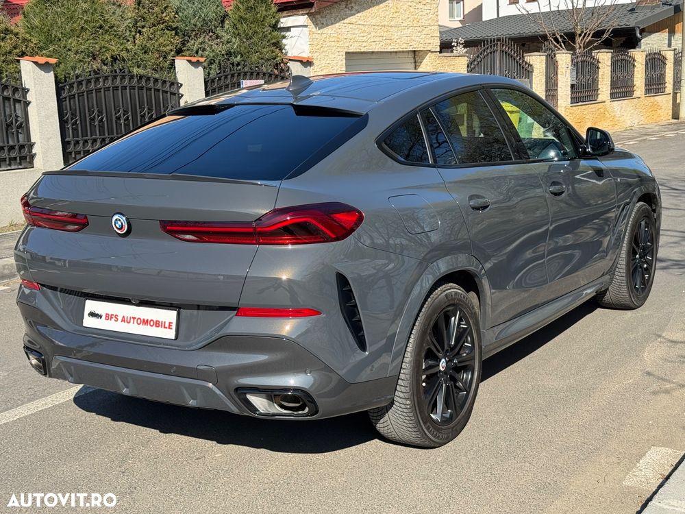 BMW X6 xDrive40i AT MHEV - 12
