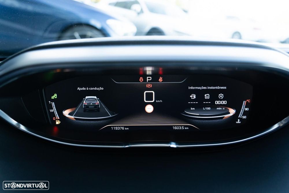 Peugeot 5008 1.5 BlueHDi GT Line EAT8 - 12