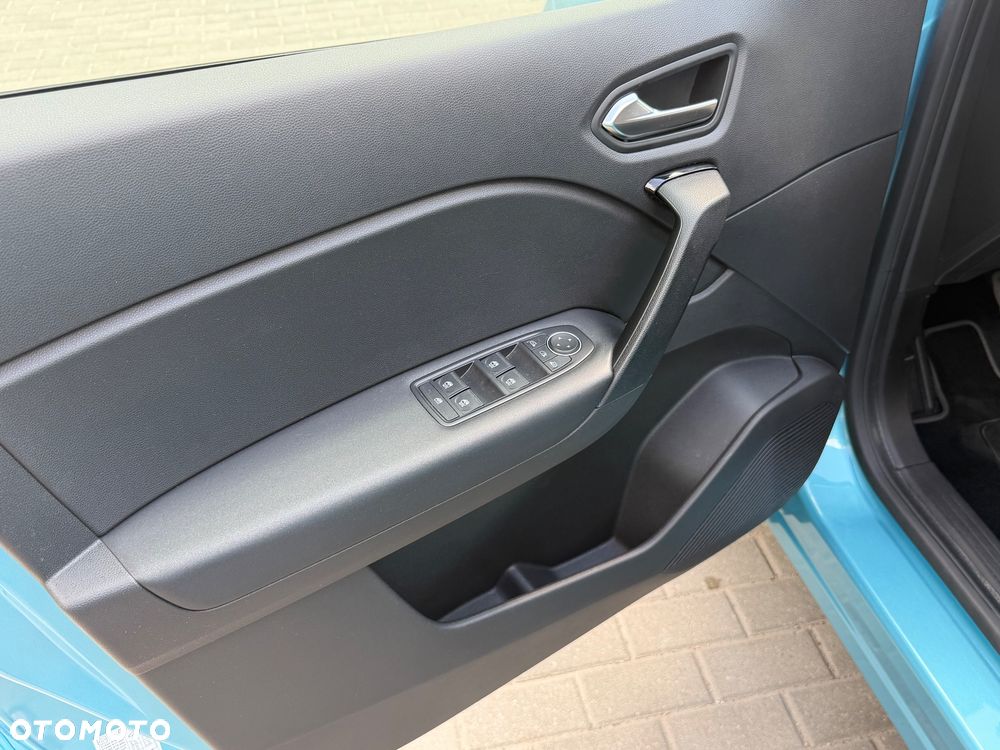 Renault Captur TCe 100 BUSINESS EDITION - 17