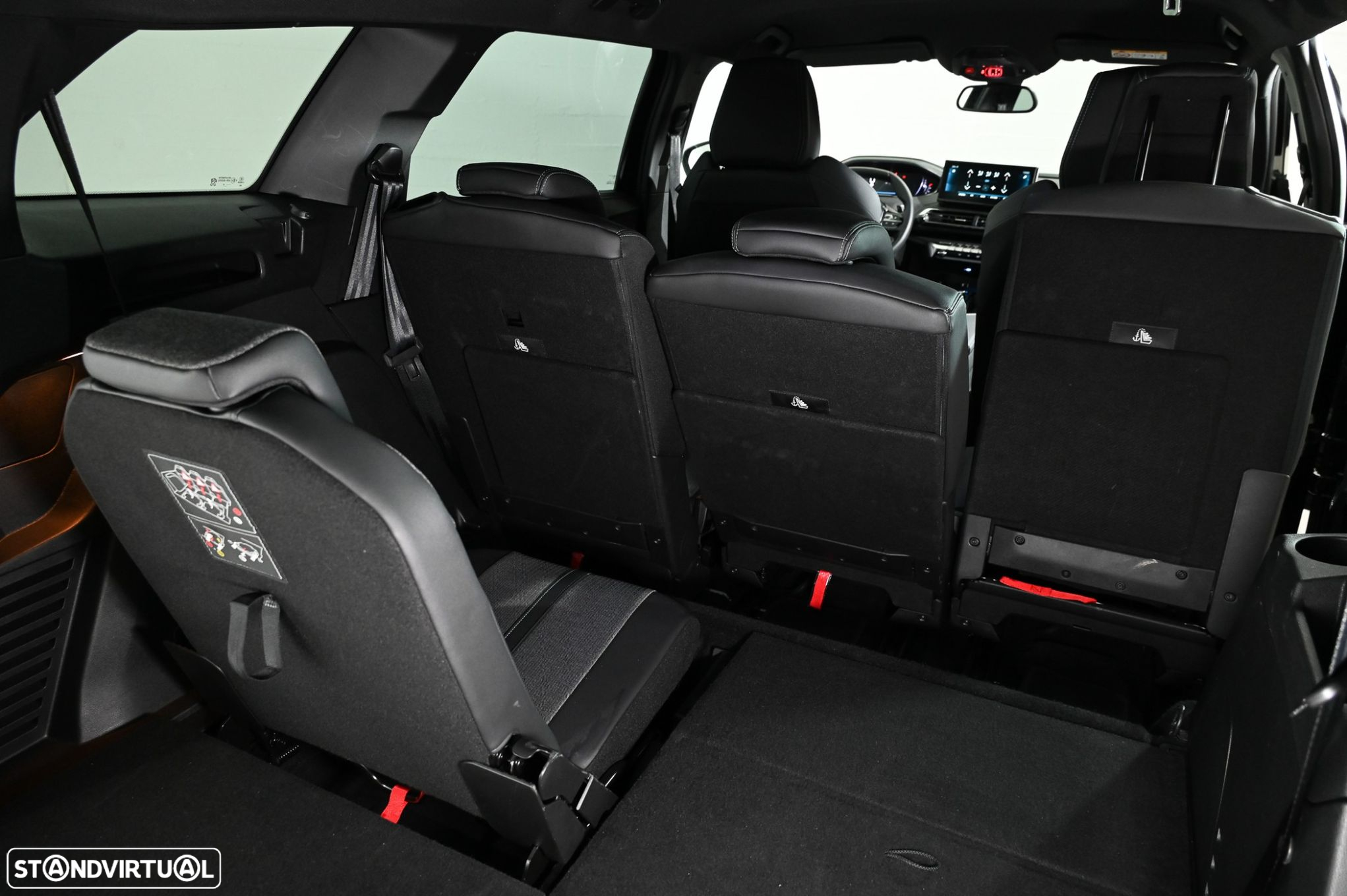 Peugeot 5008 1.5 BlueHDi Allure Pack EAT8 - 9