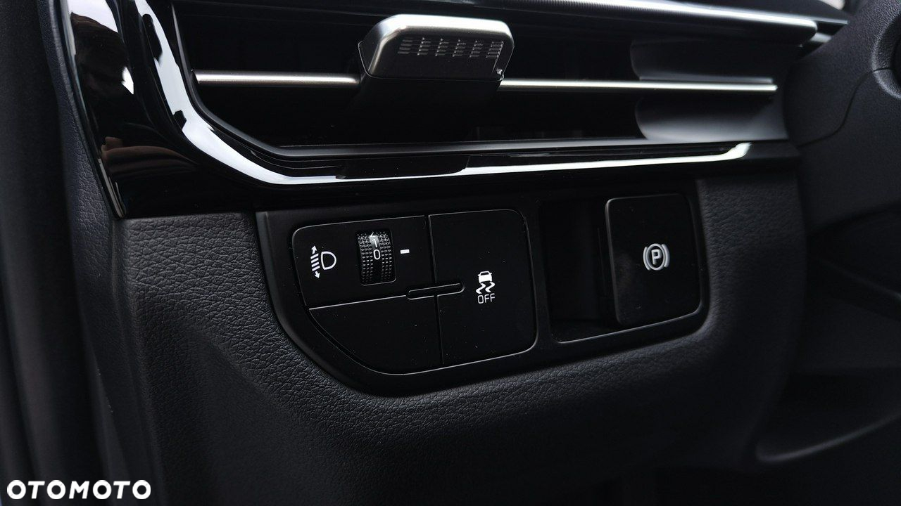 Kia Sportage - 10