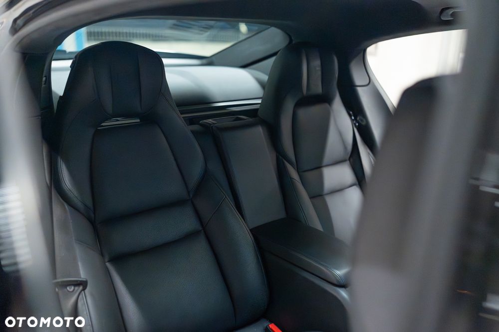 Porsche Panamera Turbo Executive - 30