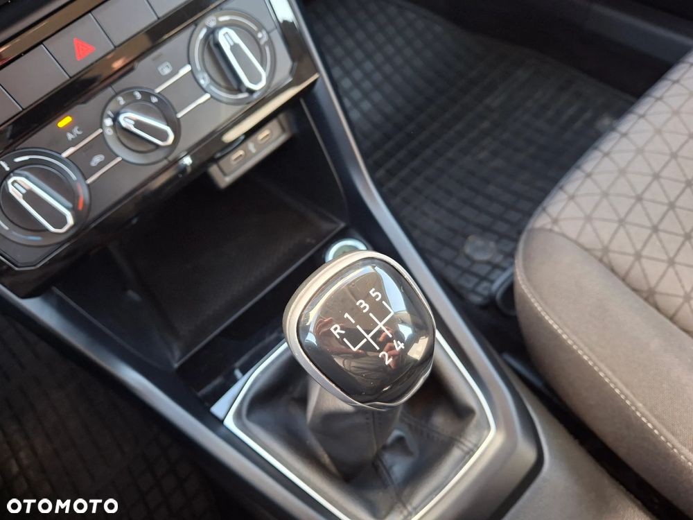 Volkswagen T-Cross 1.0 TSI Life - 26