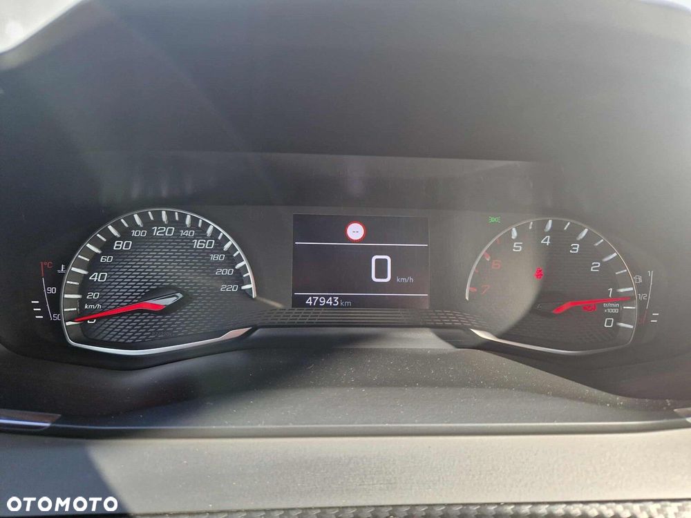 Peugeot 208 1.2 PureTech Active Pack S&S - 21