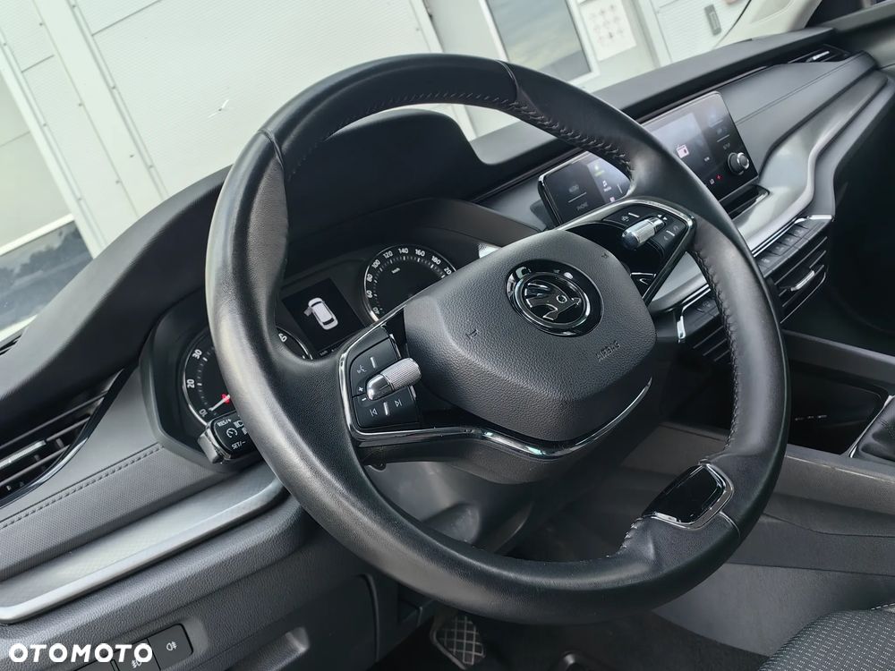 Skoda Octavia 1.5 TSI Business - 12