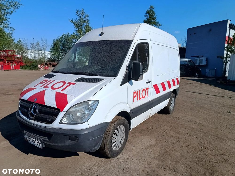 Mercedes-Benz Sprinter 906.211 EEV - 4