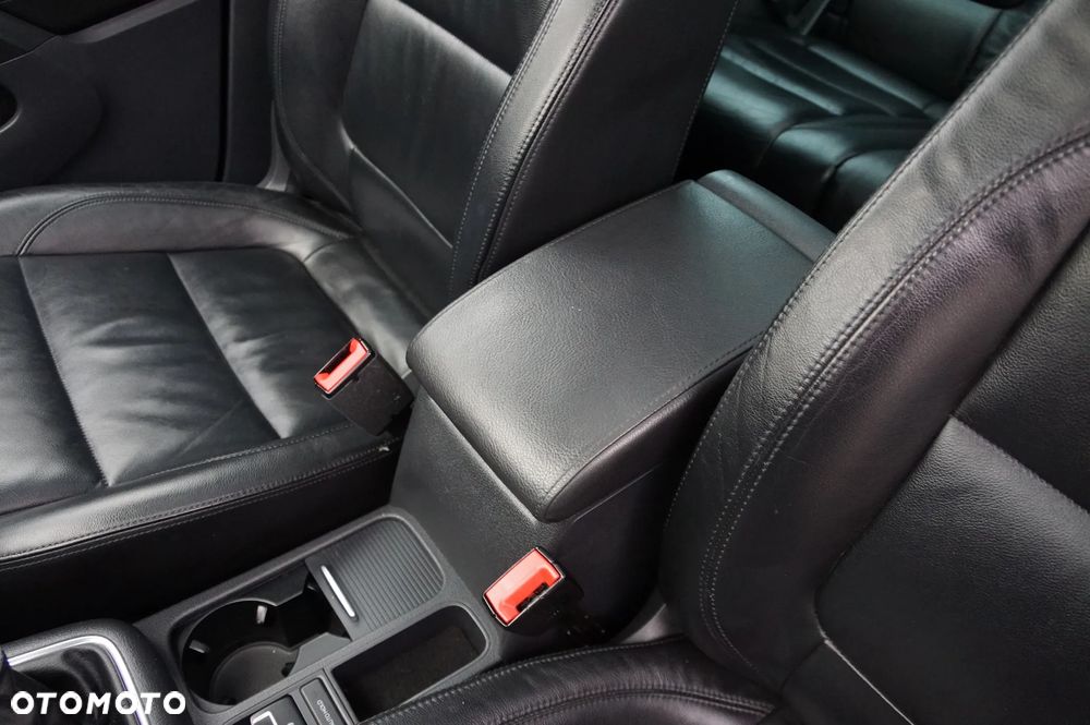 Volkswagen Tiguan 2.0 TDI 4Mot R-Style - 22