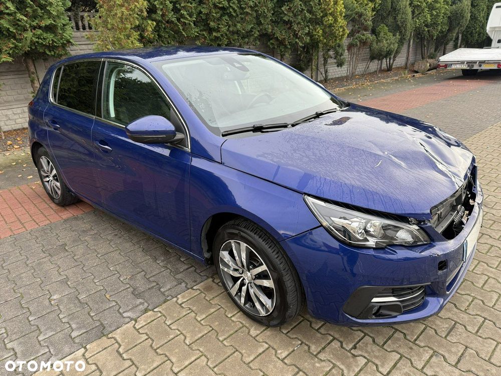 Peugeot 308 - 4