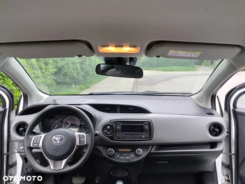 Toyota Yaris - 7