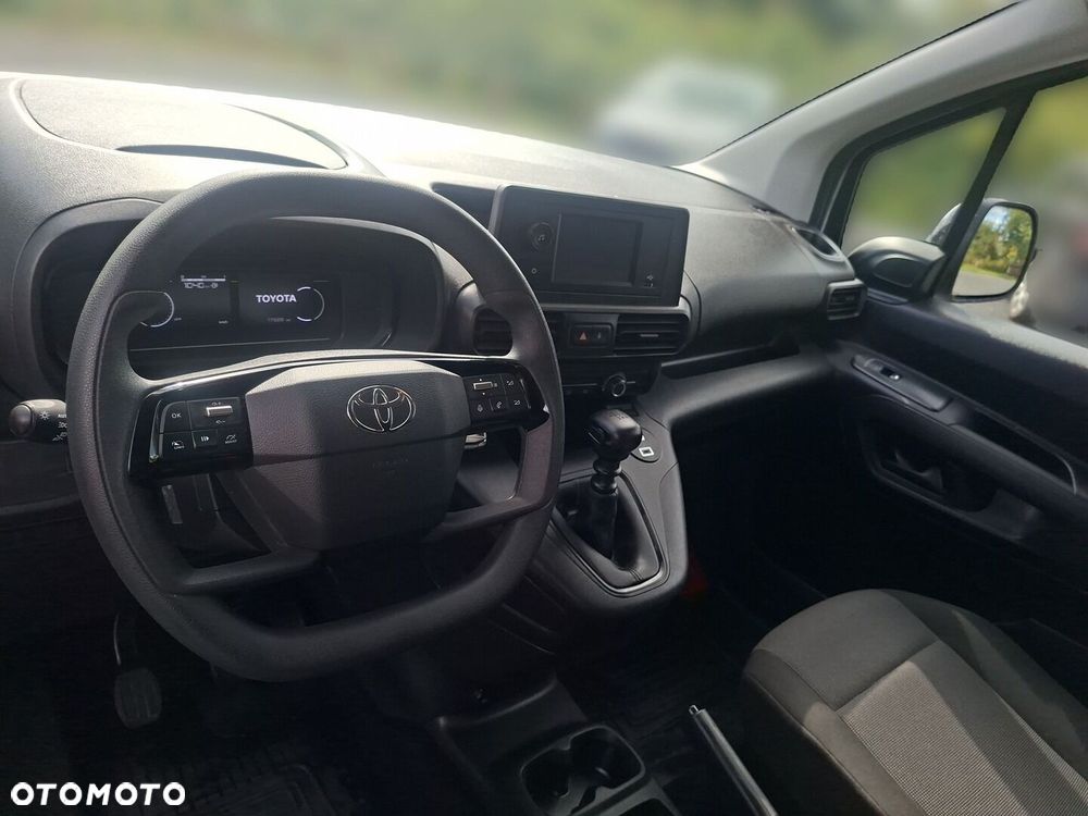 Toyota PROACE CITY - 16