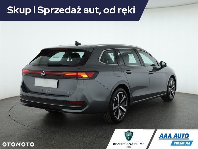 Volkswagen Passat - 3