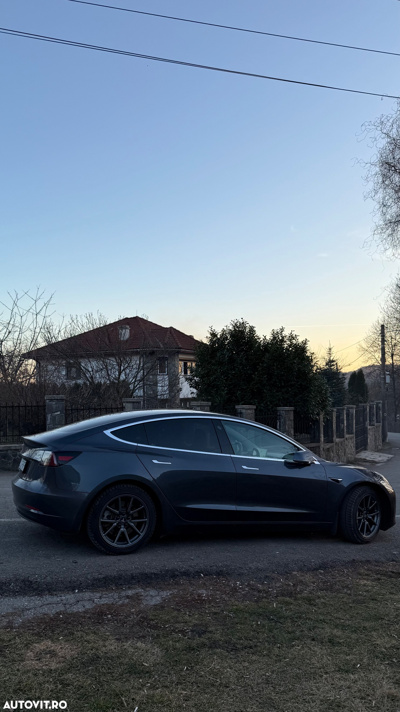 Tesla Model 3 Langstreckenbatterie Allradantrieb Dual Motor - 5