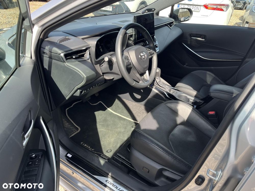 Toyota Corolla - 9