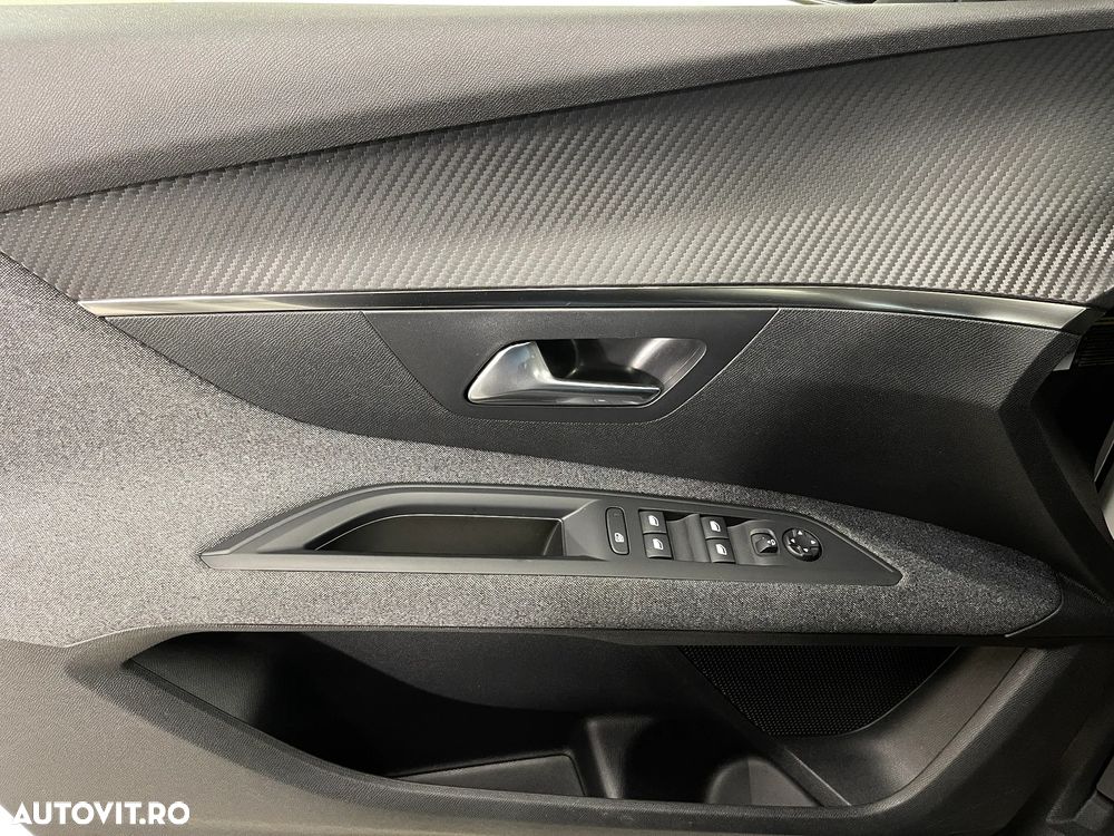 Peugeot 5008 BlueHDI 130 EAT8 Active Business-Paket - 25